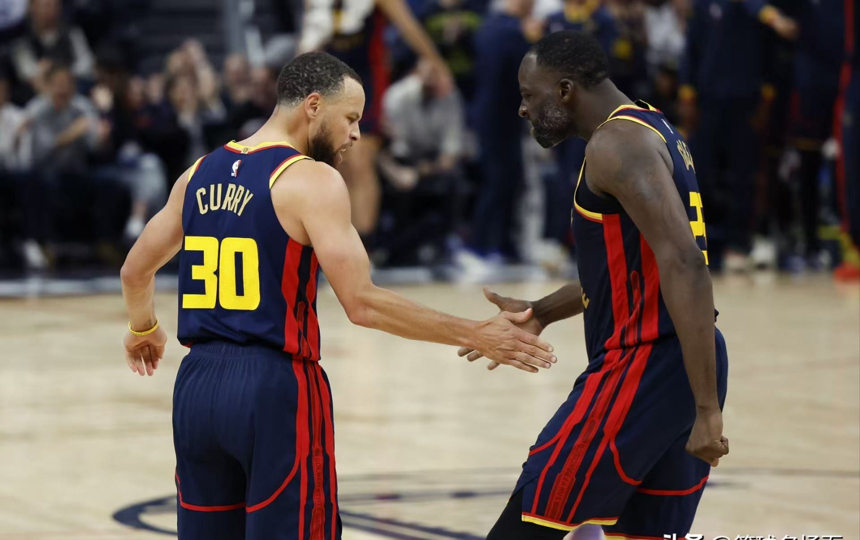 南宫28-包含NBA季后赛清晨走向成谜，印第安纳步行者官宣签约，气氛紧张，团队化学反应显著的词条