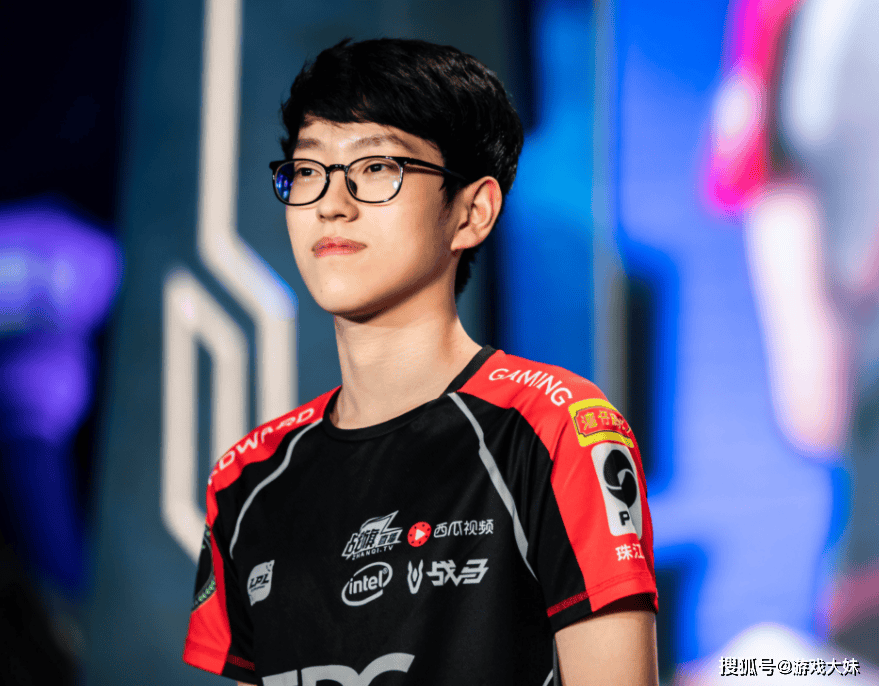 Scout在C9比赛中突破纪录，赛事规则更新引发热议！的简单介绍